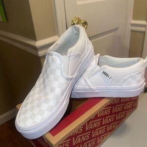 New Kids Vans Size 1